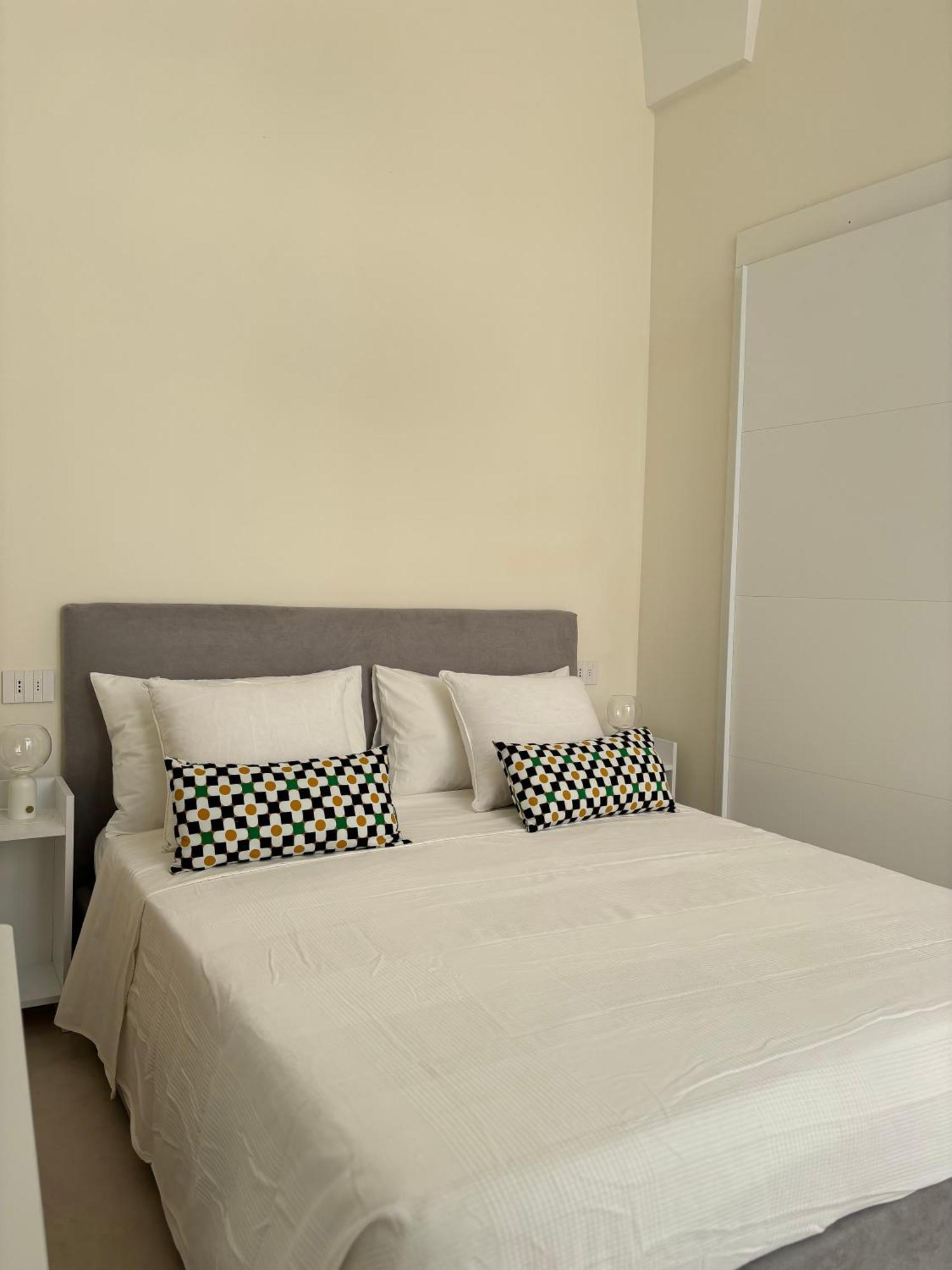 לצ'ה Alora Boutique Suites מראה חיצוני תמונה
